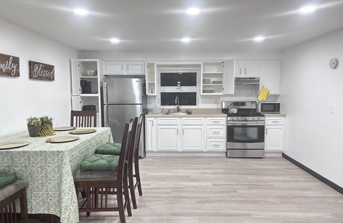 Belleville Apartment | 30minNYC/15minEwR/10minDreamMall&Metlife