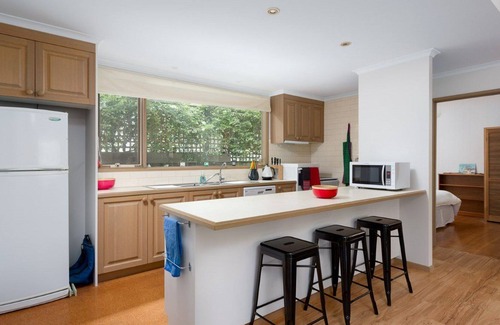 Silverleaves Apartment | 31 Bruce Road, Silverleaves - Next to the Beach