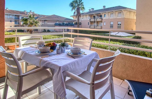 Frejus Plage Apartment | 31 m² Apartment ∙ 1 bedroom ∙ 4 guests