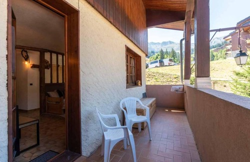 Les Avanchers-Valmorel Apartment | 310m from ski slopes, 1st floor, view village, balcony, tv, ski locker, 34m², Valmorel
