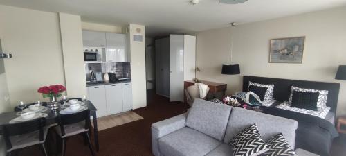 West Pomeranian Voivodeship Apartment | 313 w PIĘCIOGWIAZDKOWYM HOTELU ROYAL TULIP SAND plaża 200 m DOBRUK APARTAMENTY