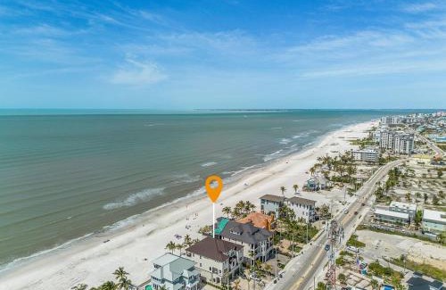 Fort Myers Beach House | 3134 Estero Blvd home