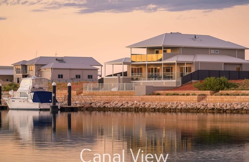 Exmouth House | 32 Corella Court - Large Marina property with room for all