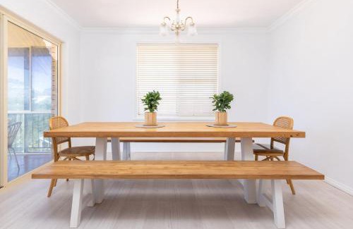 Forster House | 32 Daphne Street