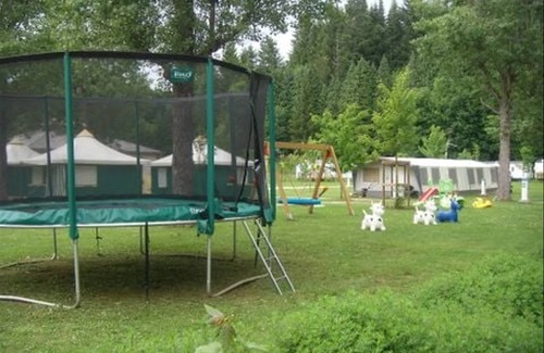 Le Chambon-sur-Lignon House | 32 m² Mobile home ∙ 2 bedrooms ∙ 6 guests