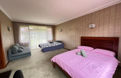 Epping House | 32 Room