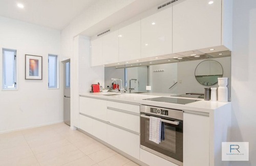 Freemans Bay Apartment | 32 Spring Street, Freemans Bay