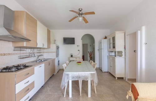San Michele Salentino Cottage | 3229 Trullo Mimosa by Perle di Puglia