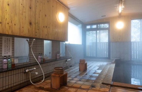 Shiozawa Onsen Hotel | 33 m² Hotel ∙ 11 guests