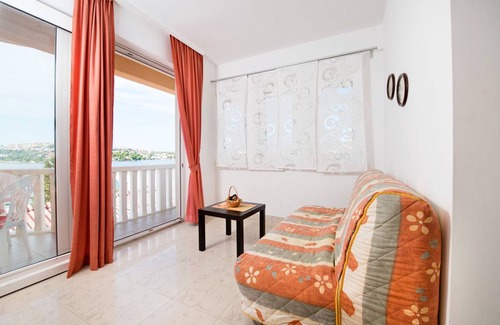 Rogoznica Apartment | 33 m² Apartment ∙ 1 bedroom ∙ 4 guests