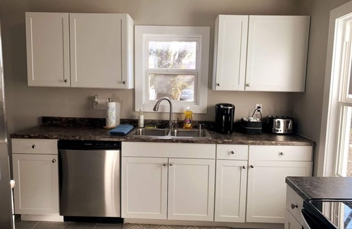 Cincinnati House | 3311 Evanston · Large Renovated 4 BDR + Close to DTWN + Laundry