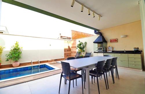 Juquehy Apartment | 33hosts | Splendor Casa 10 · Serviço de Praia em Juquehy c/Piscina Aquecida