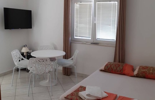 Jesenice Apartment | 34 m² Apartment ∙ 1 bedroom ∙ 4 guests
