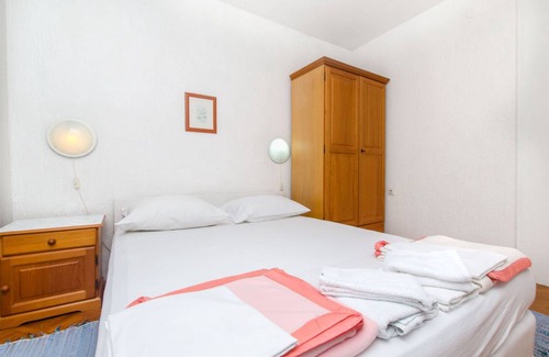 Stari Grad Apartment | 34 m² Apartment ∙ 1 bedroom ∙ 3 guests