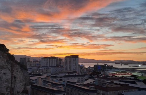 Gibraltar Apartment | 34 m² Studio flat ∙ 1 bedroom ∙ 3 guests