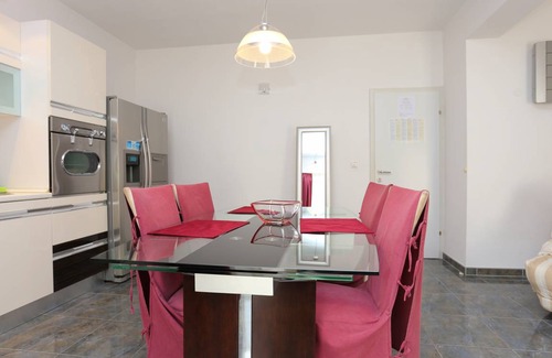 Jesenice Apartment | 34 m² Studio flat ∙ 1 bedroom ∙ 3 guests