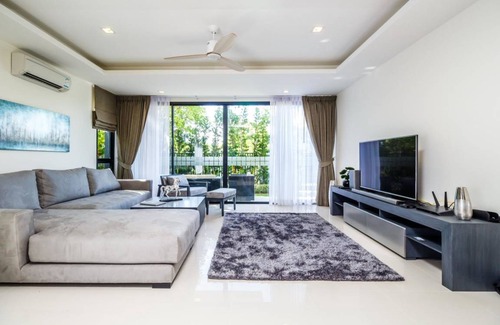 Bang Tao Villa | 340 m² Villa ∙ 5 bedrooms ∙ 11 guests