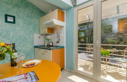 Vrboska Apartment | 35 m² Apartment ∙ 2 guests