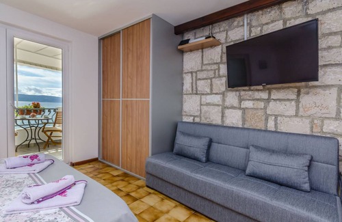Dugi Rat Apartment | 35 m² Apartment ∙ 4 guests
