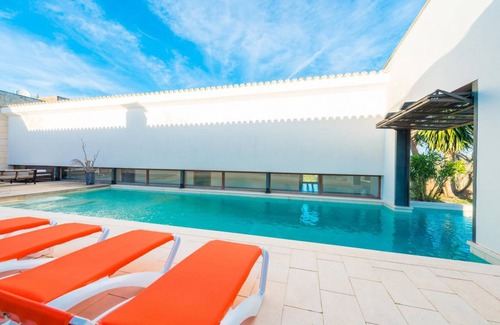 Maria de la Salut Villa | 350 m² Villa ∙ 5 bedrooms ∙ 10 guests