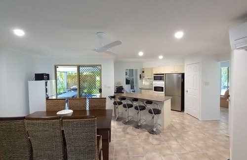 Rainbow Beach House | 36 Cypress Avenue - Rainbow Beach