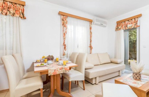 Rab Apartment | 36 m² Apartment ∙ 1 bedroom ∙ 4 guests