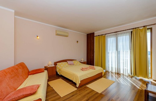 Orasac Apartment | 36 m² Apartment ∙ 2 guests