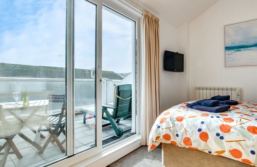 St Ives House | 36 St Nicholas Court