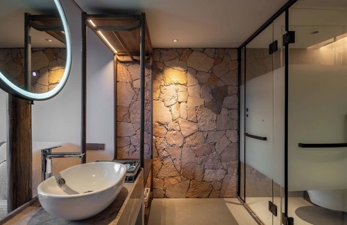 Baisha Old Town Hotel | 37 Courtyard Baisha Ancient Tow