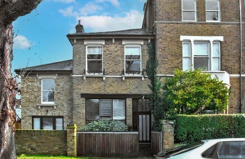 Chiswick Riverside Apartment | 37 m² Apartment ∙ 1 bedroom ∙ 2 guests