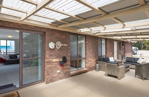 Dalmeny House | 37 Mort Avenue Beautifully Presented Home