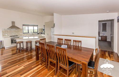 Sandy Point House | 37 Oceanview Parade Sandy Point