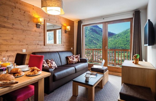 Pralognan-la-Vanoise Apartment | 38 m² Apartment ∙ 1 bedroom ∙ 4 guests