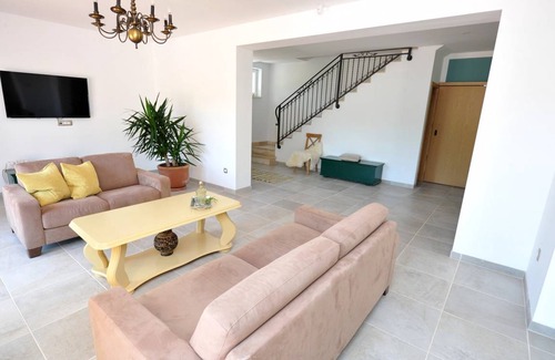 Trilj Villa | 380 m² Villa ∙ 5 bedrooms ∙ 10 guests