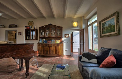 Ostra Villa | 380 m² Villa ∙ 6 bedrooms ∙ 14 guests