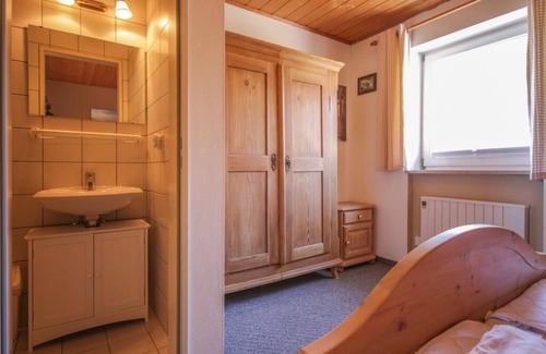 Zandt Apartment | 38qm großes, vollständig renoviertes Appartement mit Balkon