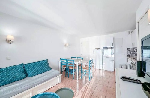 Six-Fours-les-Plages Apartment | 39 m² Apartment ∙ 2 bedrooms ∙ 6 guests