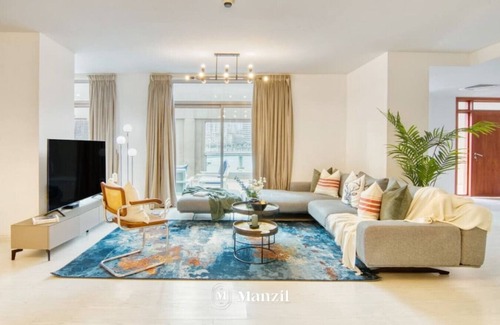 Downtown Dubai Villa | 3B-Residence-Villa18 · Lux 3BR w/ maid room Villa w/ Burj & Fountain view