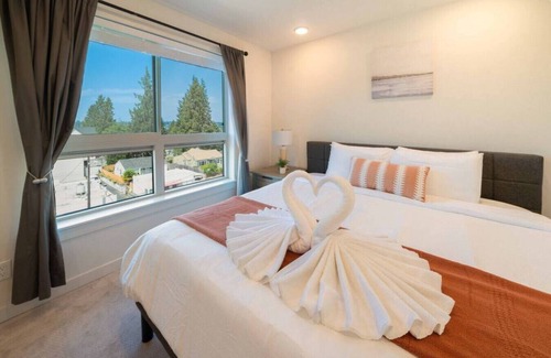 Lawton Park House | 3b3b Beautiful House/1 min to Discovery Park