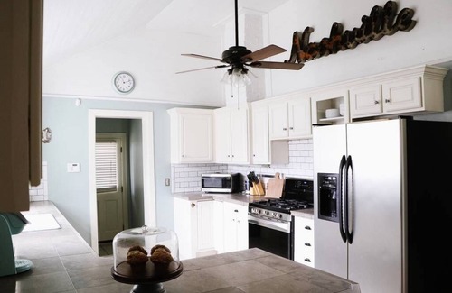 Franklin House | 3BD Walkable To Downtown Franklin