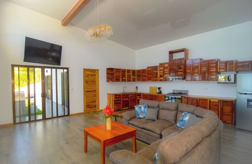Uvita House | 3bdr Villa in Uvita TOUCAN | Jungle Ocean View | Luxury
