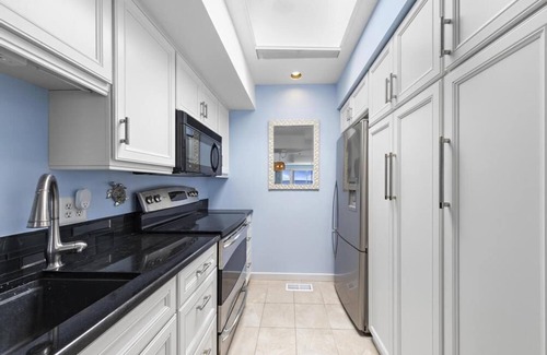 Ship Bottom Condo | 3bedroom penthouse at the Fishery