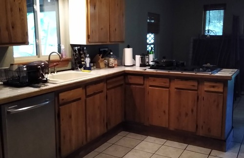 Montview Harbor House | 3BR 2.5Bath at Lake Travis