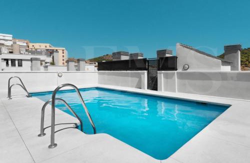 La Merced Apartment | 3BR apartment with parking and patio in the center by REMS