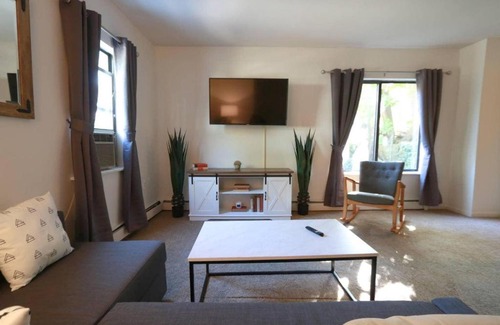 Arborview Neighborhood House | 3BR Duplex, Easy Walk to Downtown Ann Arbor