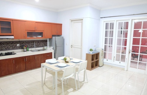 Serpong House | 3BR House in secure cluster The Green BSD City