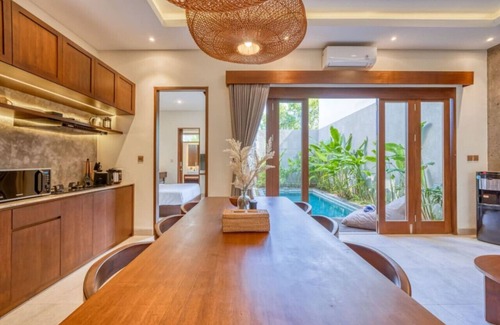 Kampial House | 3BR Luxury Private Pool Villa Nusa Dua