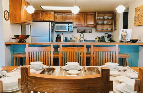Crested Butte Ski Chalet | 3BR Mountain Condo at the Trailhead w/Huge Views