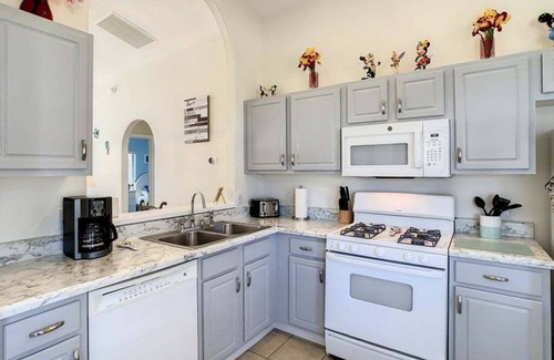 West Kissimmee Villa | 3br Pool Home In Indian Creek, Close To Disney 3 Bedroom Villa