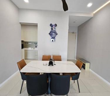 Taman Bukit Mewah Apartment | 3BR The Luxurie at Paradigm Mall Residences